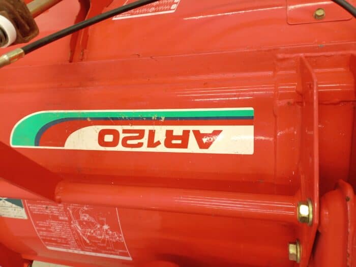 Yanmar AC10D 10hv telavetoinen traktori maanmuokkaimella - Image 24