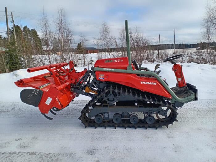 Yanmar AC21 21hv, Telavetoinen traktori maanmuokkaimella - Image 3
