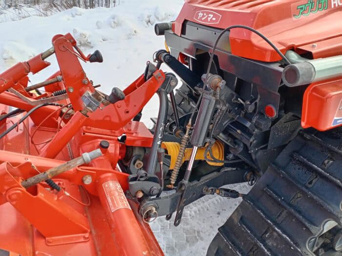 Yanmar AC21 21hv, Telavetoinen traktori maanmuokkaimella - Image 12