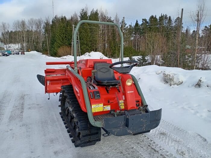 Yanmar AC21 21hv, Telavetoinen traktori maanmuokkaimella - Image 6