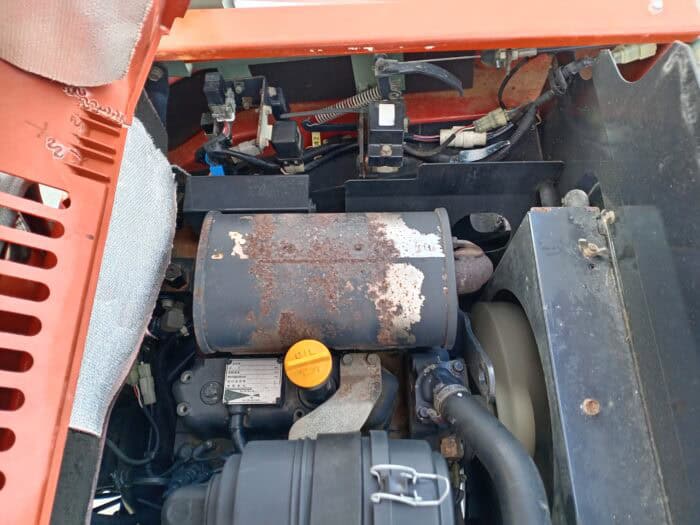 Yanmar AC21 21hv, Telavetoinen traktori maanmuokkaimella - Image 13
