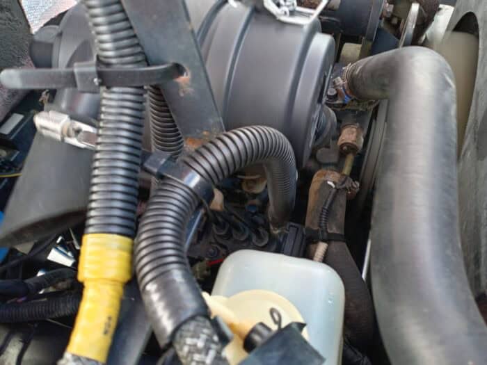 Yanmar AC21 21hv, Telavetoinen traktori maanmuokkaimella - Image 14