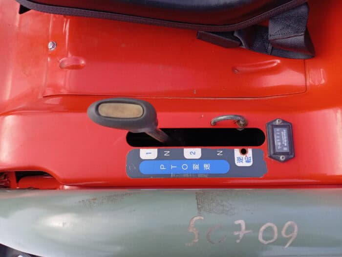 Yanmar AC21 21hv, Telavetoinen traktori maanmuokkaimella - Image 16