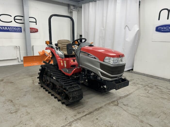 Telavetoinen Yanmar CT118 (25hv) traktori maanmuokkaimella - Image 5