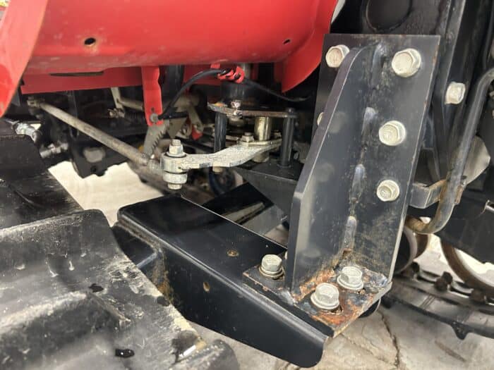 Telavetoinen Yanmar CT118 (25hv) traktori maanmuokkaimella - Image 27