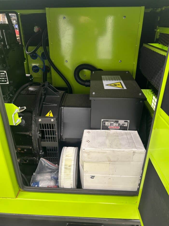 Generaattori Compal Power VG-R30 41kVA - Image 11