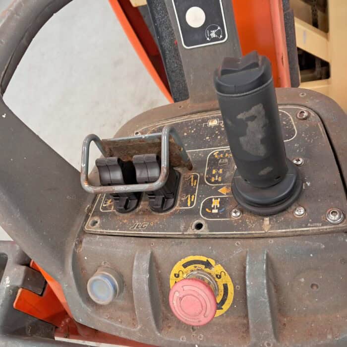 JLG Toucan 10E akkukäyttöinen Puominostin - Image 14