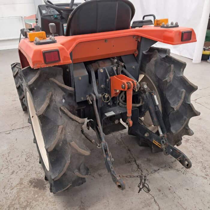 HINOMOTO N179, 17 hp minitraktori, 4WD - Image 8
