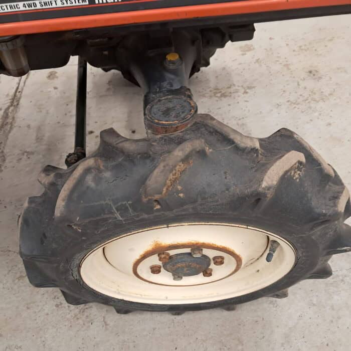 HINOMOTO N179, 17 hp minitraktori, 4WD - Image 16