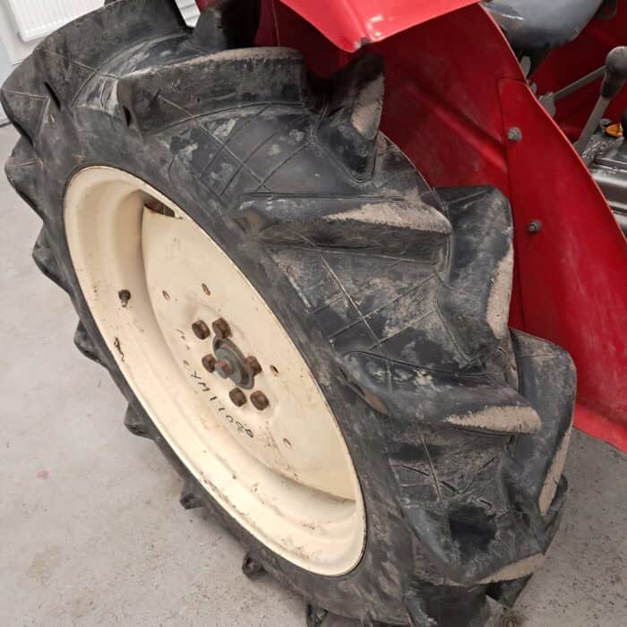 Yanmar YM1700 2WD, 17hv minitraktori - Image 9
