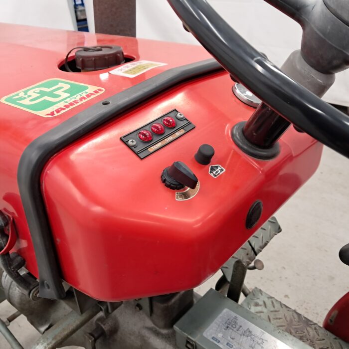 Yanmar YM1700 2WD, 17hv minitraktori - Image 14