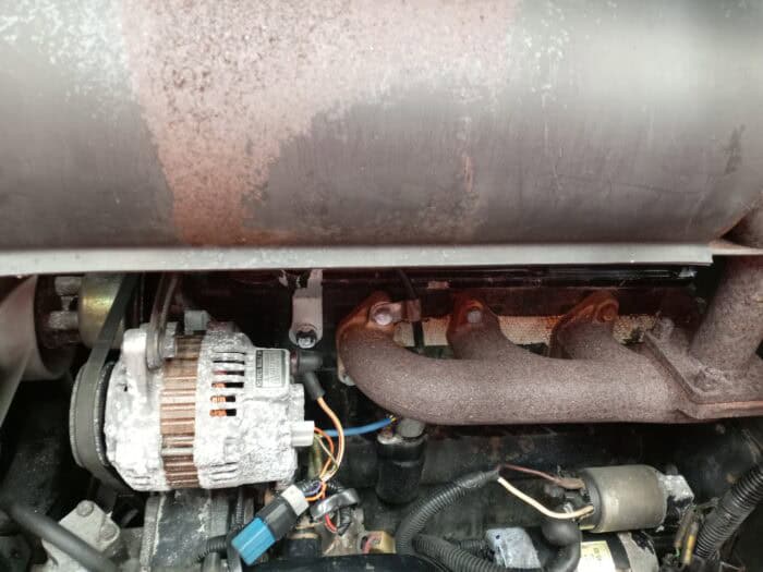 Mitsubishi MT33D Minitraktori etukuormaajalla ja maanmuokkaajalla, 4WD - Image 32