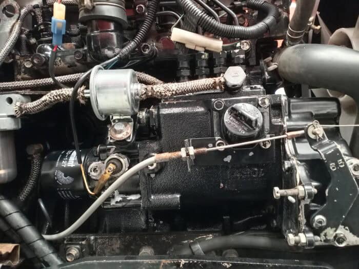 Mitsubishi MT33D Minitraktori etukuormaajalla ja maanmuokkaajalla, 4WD - Image 34