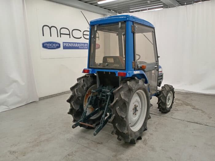 Iseki TF243F  Minitraktori, 4WD, 24hp, suunnanvaihtaja - Image 5