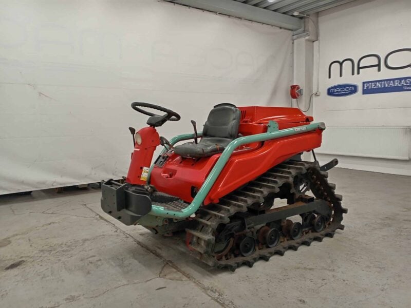 Yanmar AC18, 18hp, telavetoinen traktori