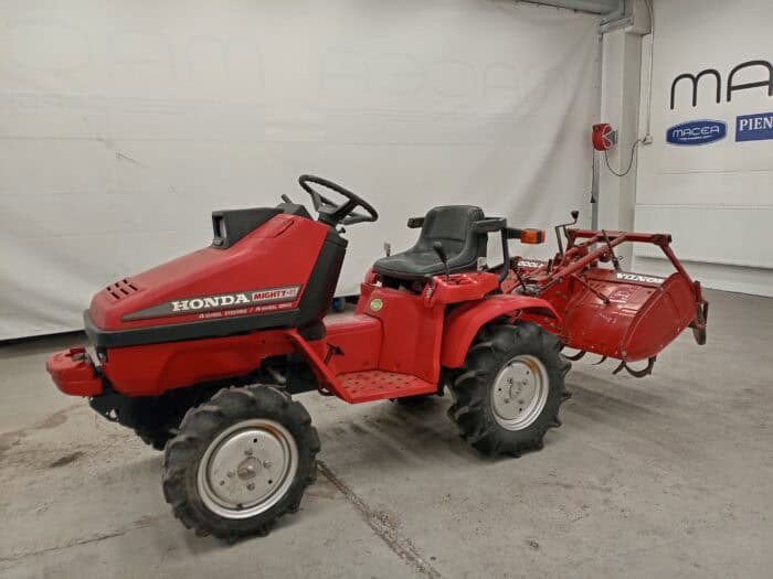 Honda Might 11, 4WD traktori, maamuokkaimella. - Image 2