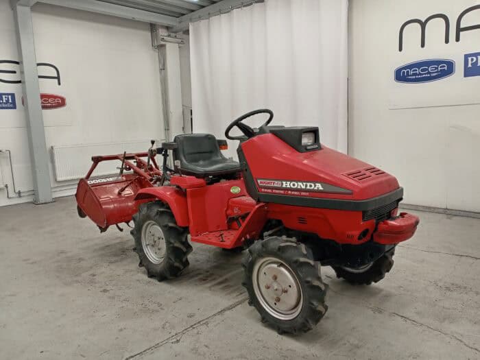 Honda Might 11, 4WD traktori, maamuokkaimella. - Image 6