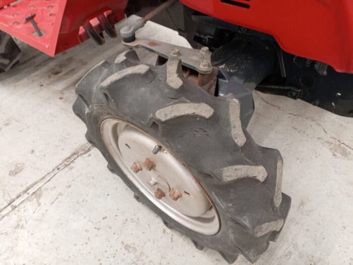 Honda Might 11, 4WD traktori, maamuokkaimella. - Image 25