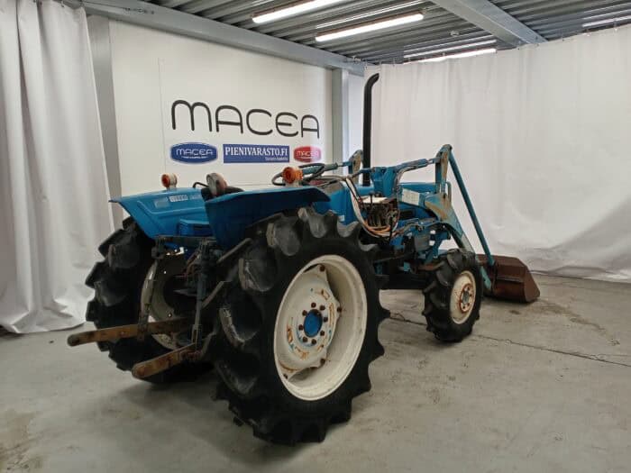 Mitsubishi D3850FD 38hv 4WD traktori etukuormaajalla - Image 9