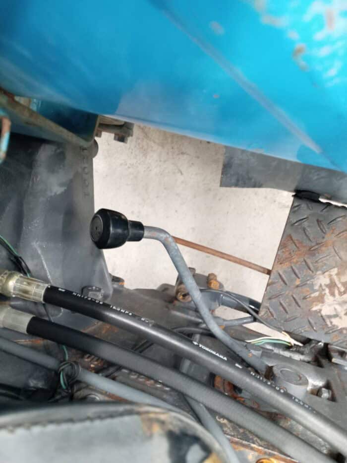 Mitsubishi D3850FD 38hv 4WD traktori etukuormaajalla - Image 16