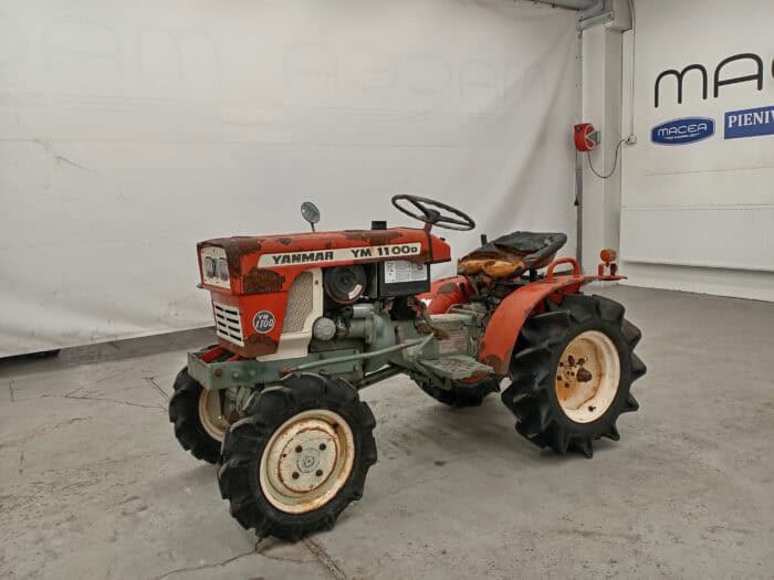 Yanmar YM1100D, 11hv, 4WD Minitraktori