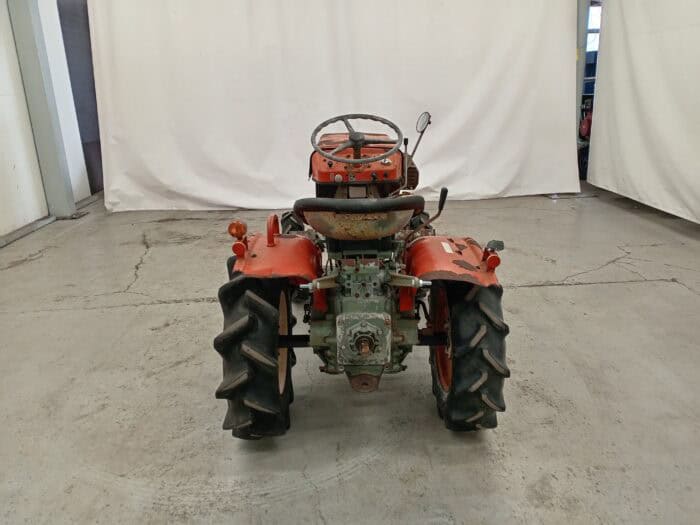 Yanmar YM1100D, 11hv, 4WD Minitraktori - Image 4