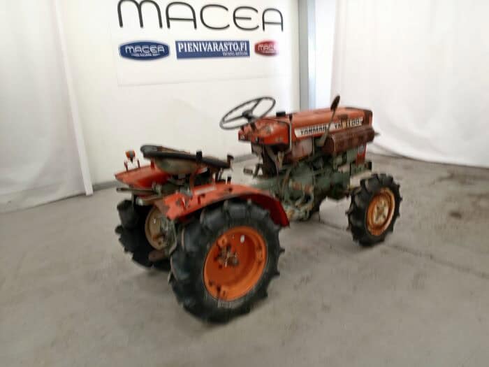 Yanmar YM1100D, 11hv, 4WD Minitraktori - Image 5