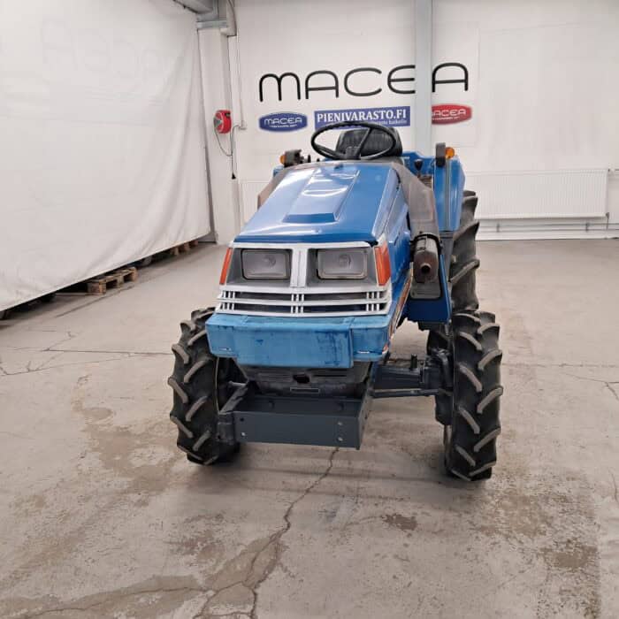 Iseki  TU200 4WD, 20 hp traktori - Image 4