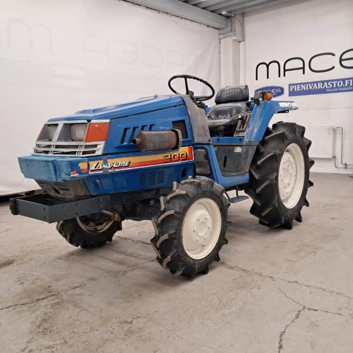 Iseki  TU200 4WD, 20 hp traktori