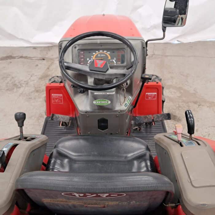 Yanmar F7 4WD minitraktori - Image 9