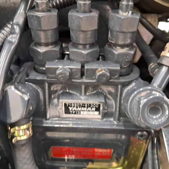 Yanmar F7 4WD minitraktori - Image 18