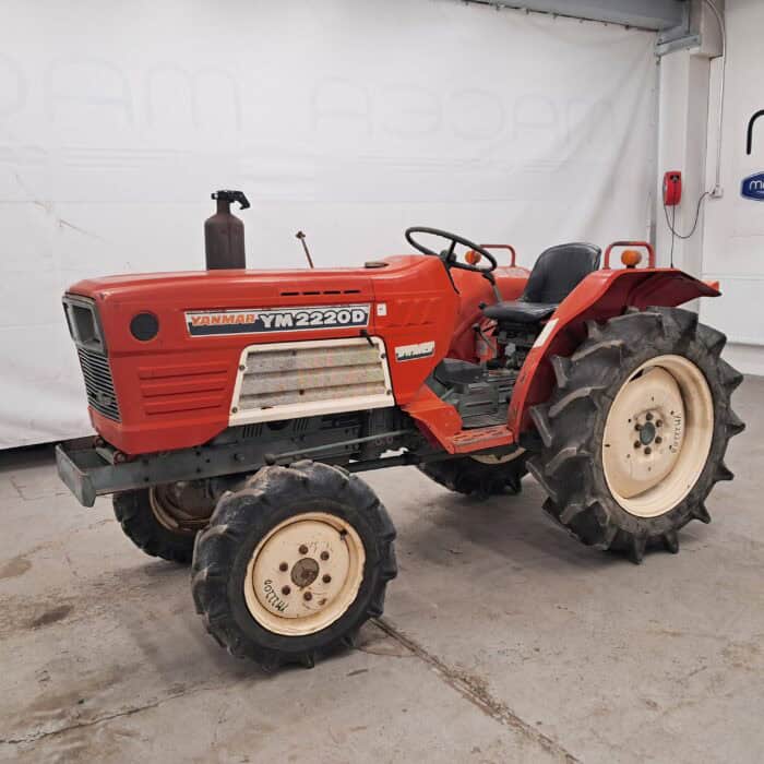 Yanmar YM2220D 4WD traktori, 22hp