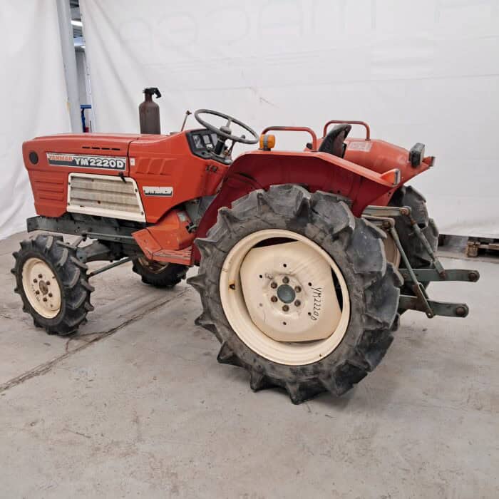 Yanmar YM2220D 4WD traktori, 22hp - Image 5