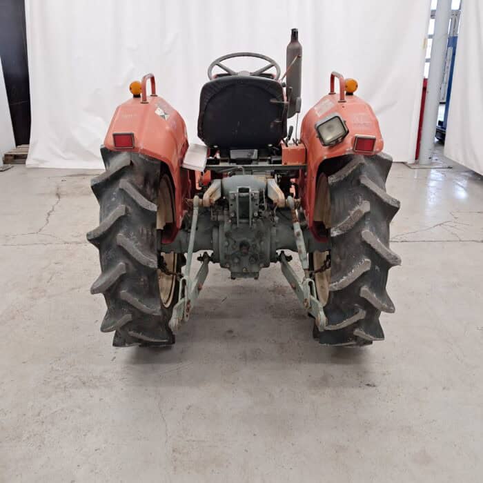 Yanmar YM2220D 4WD traktori, 22hp - Image 6