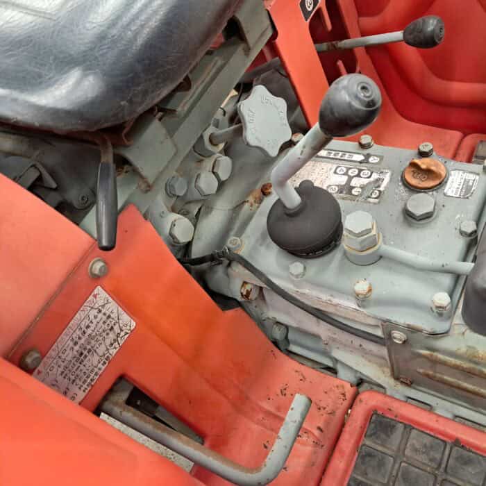 Yanmar YM2220D 4WD traktori, 22hp - Image 9