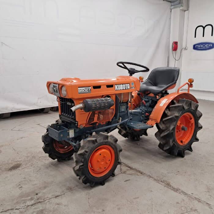Kubota B5001 4WD, minitraktori