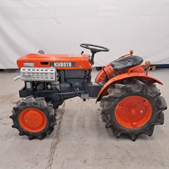 Kubota B7000 4WD, minitraktori - Image 2
