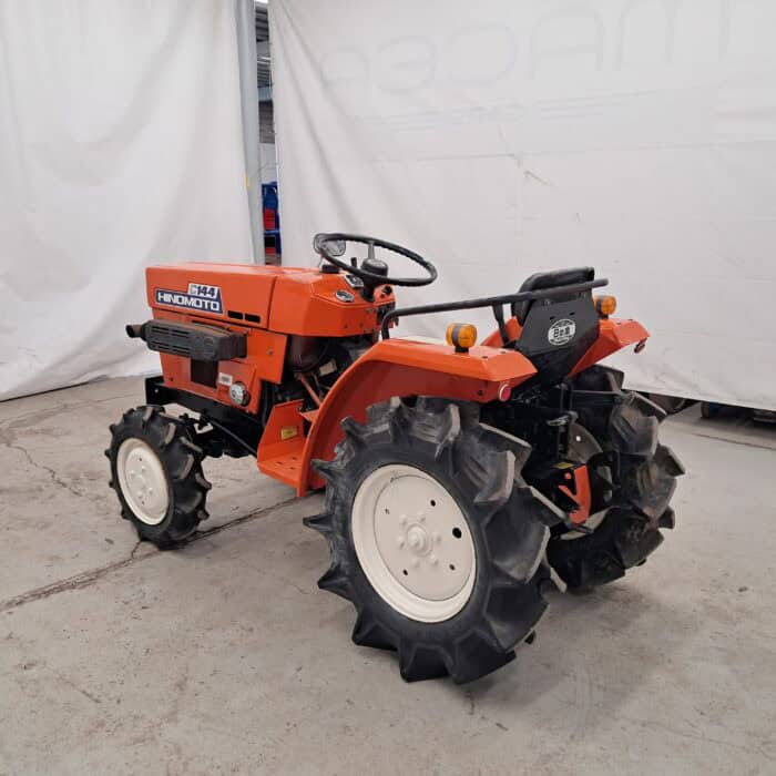 Hinomoto C144 4WD minitraktori, 17 hp - Image 3
