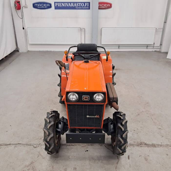 Hinomoto C144 4WD minitraktori, 17 hp - Image 9