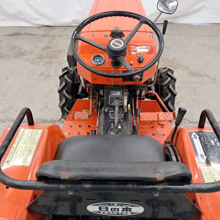 Hinomoto C144 4WD minitraktori, 17 hp - Image 11