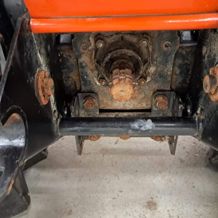 Hinomoto C144 4WD minitraktori, 17 hp - Image 13