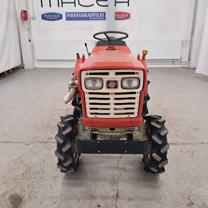 Yanmar YM1401D 4WD minitraktori - Image 8