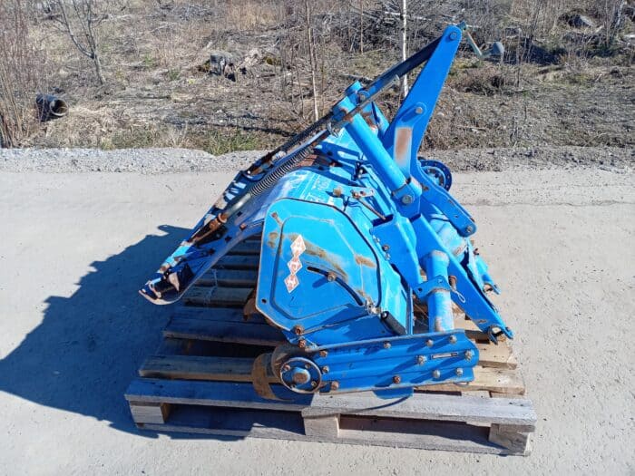 Iseki RA1200 maanmuokkain - Image 13