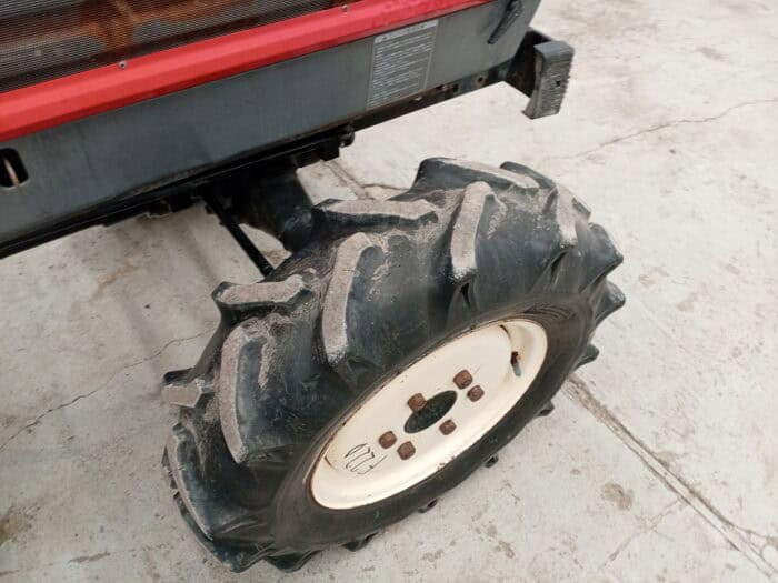 Yanmar F22D 4WD traktori, 25 hp - Image 7
