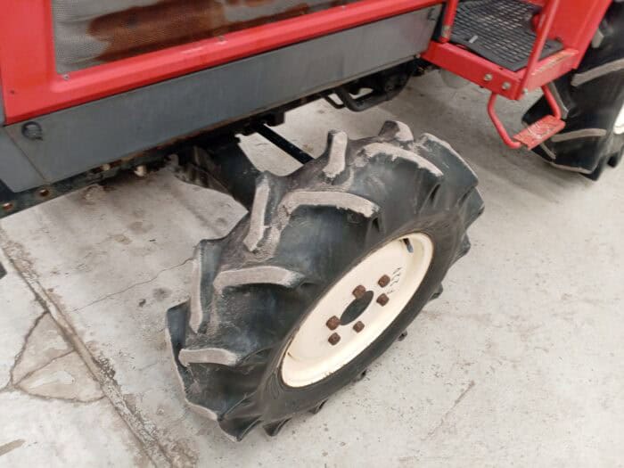 Yanmar F22D 4WD traktori, 25 hp - Image 8
