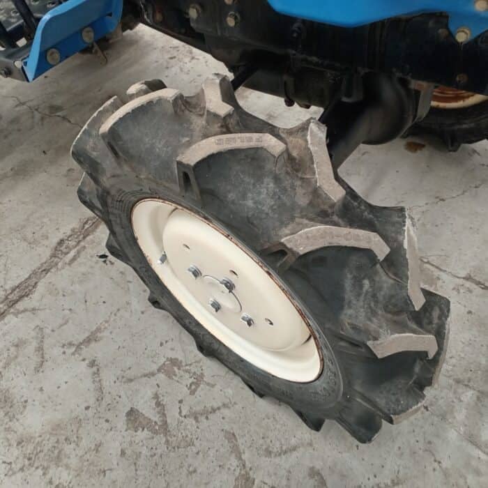 Iseki 145 4WD minitraktori, 14 hp - Image 19