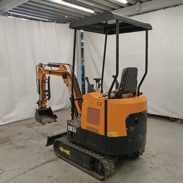 Captok CK15 minikaivuri 1500 kg, Bensiini (Esittelykäytöstä) - Image 3