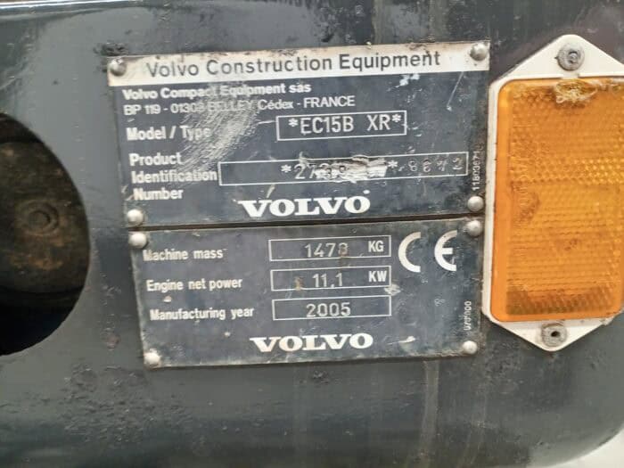 Volvo EC15B XR minikaivinkone - Image 8