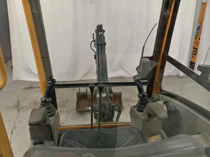 Volvo EC15B XR minikaivinkone - Image 20