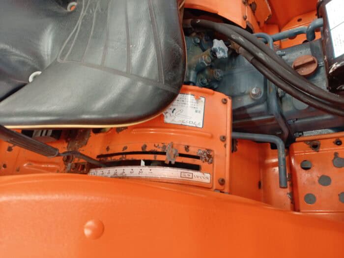 Kubota L2002DT 4WD, 20hv Minitraktori, etukuormaajalla! - Image 12